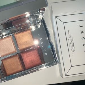 Jaclyn Cosmetics highlighter